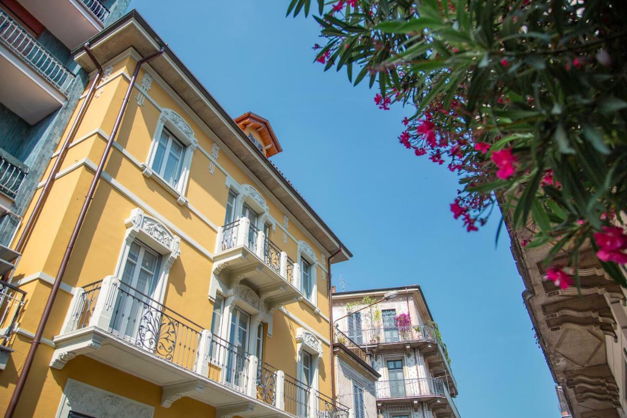 Aqualago Casa Vacanze Apartment D Verbania Extérieur photo